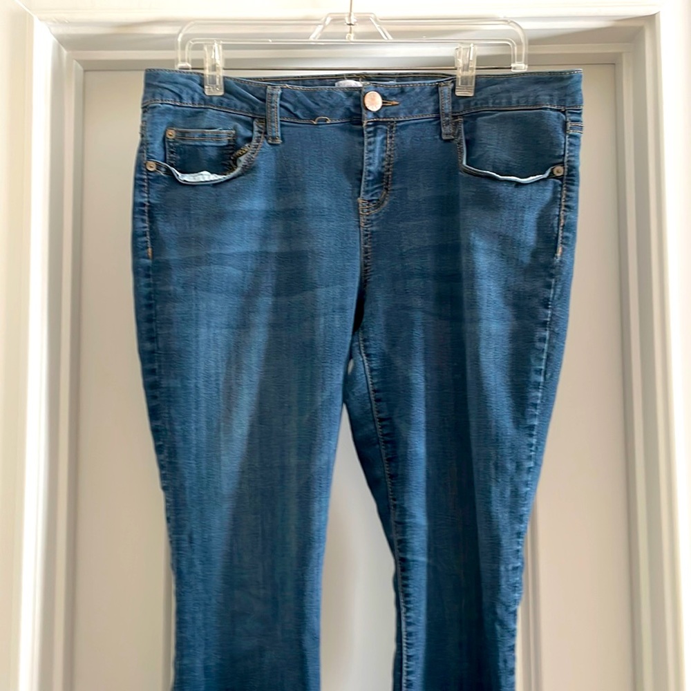 No Boundaries Denim Jeans